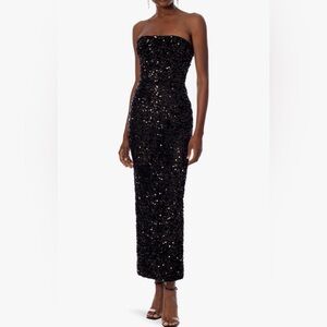 HELSI  Leslie Sequin Strapless Gown